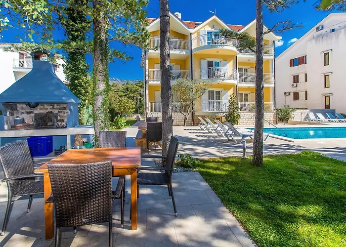 Anna-1 By Interhome Apartman Jadranovo